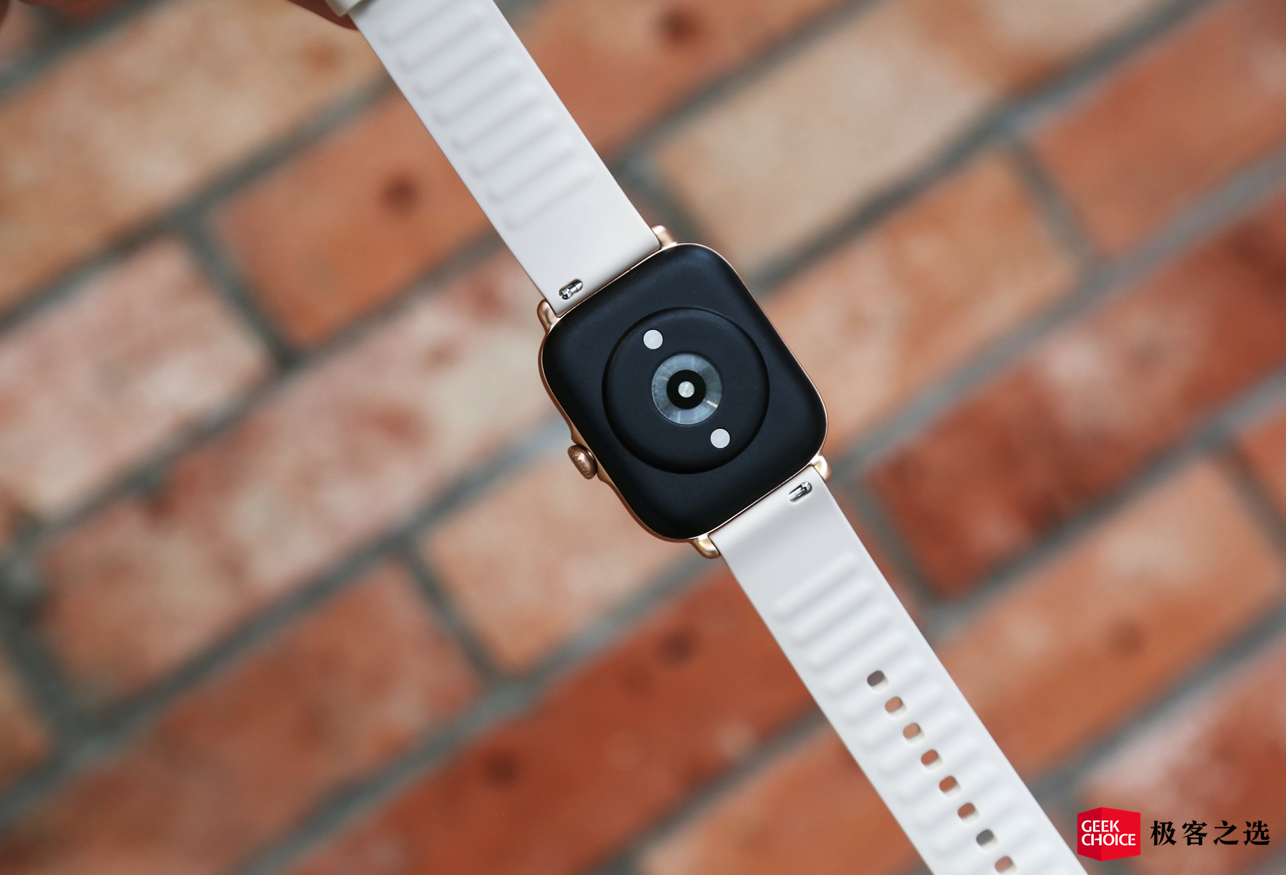 Amazfit 跃我 GTS 3 体验:变薄了,却也变强了