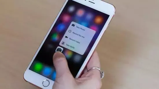 iPhone 历年大盘点，哪款才是你心中不可撼动的神作？