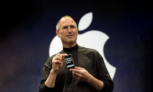 iPhone 历年大盘点，哪款才是你心中不可撼动的神作？