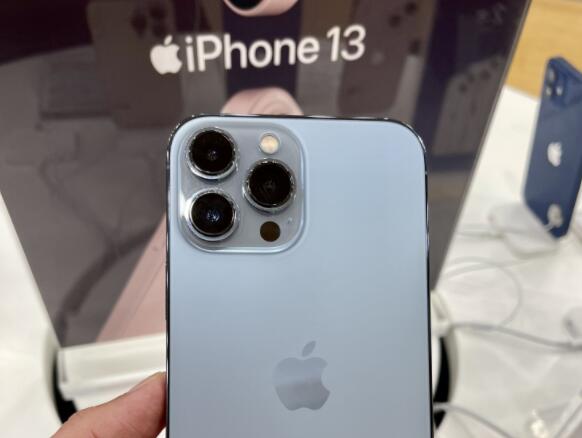 小芯机：为什么iphone13到货迟的问题还没缓解？