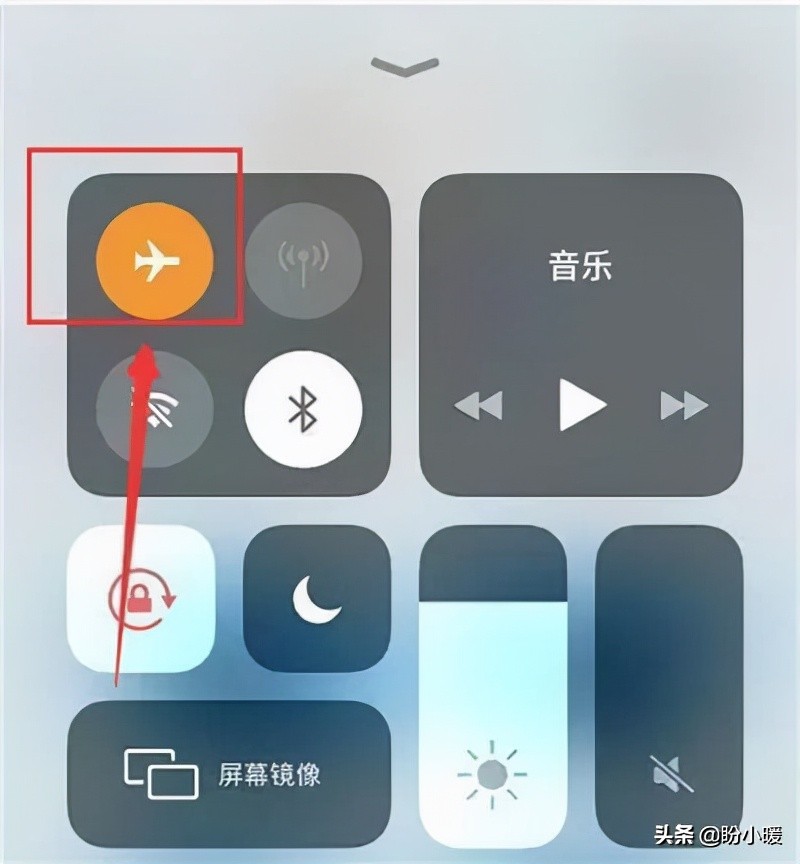 苹果手机明明有网络，为啥微信一直无法连接？你们是怎么解决的？