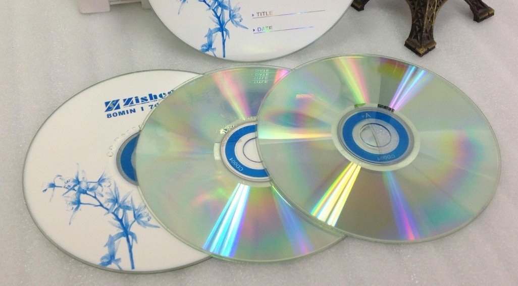 高速读写的刻录机，让光盘备份不再头疼
