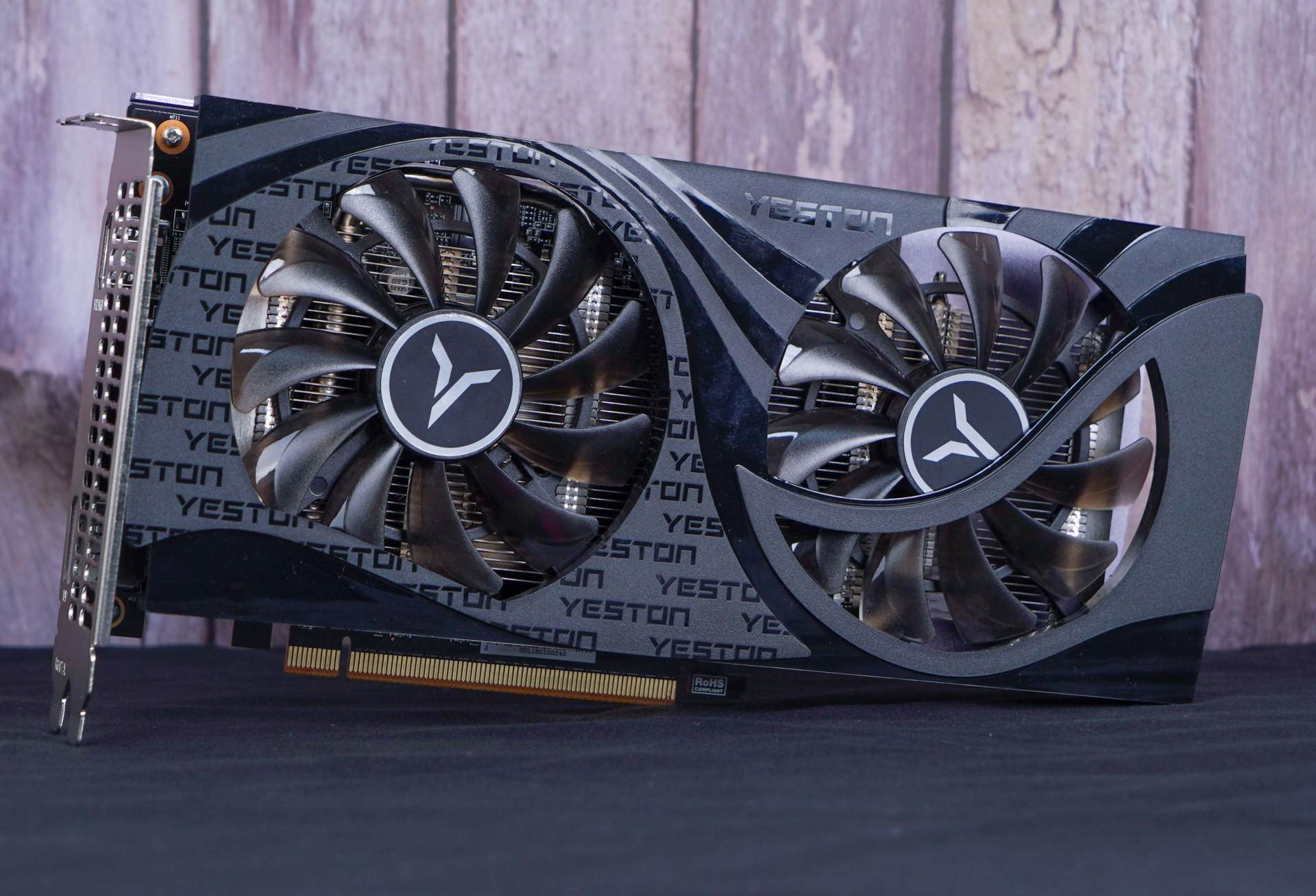 AMD RX 6500 XT显卡首发评测:入门玩家的福音?矿工勿扰