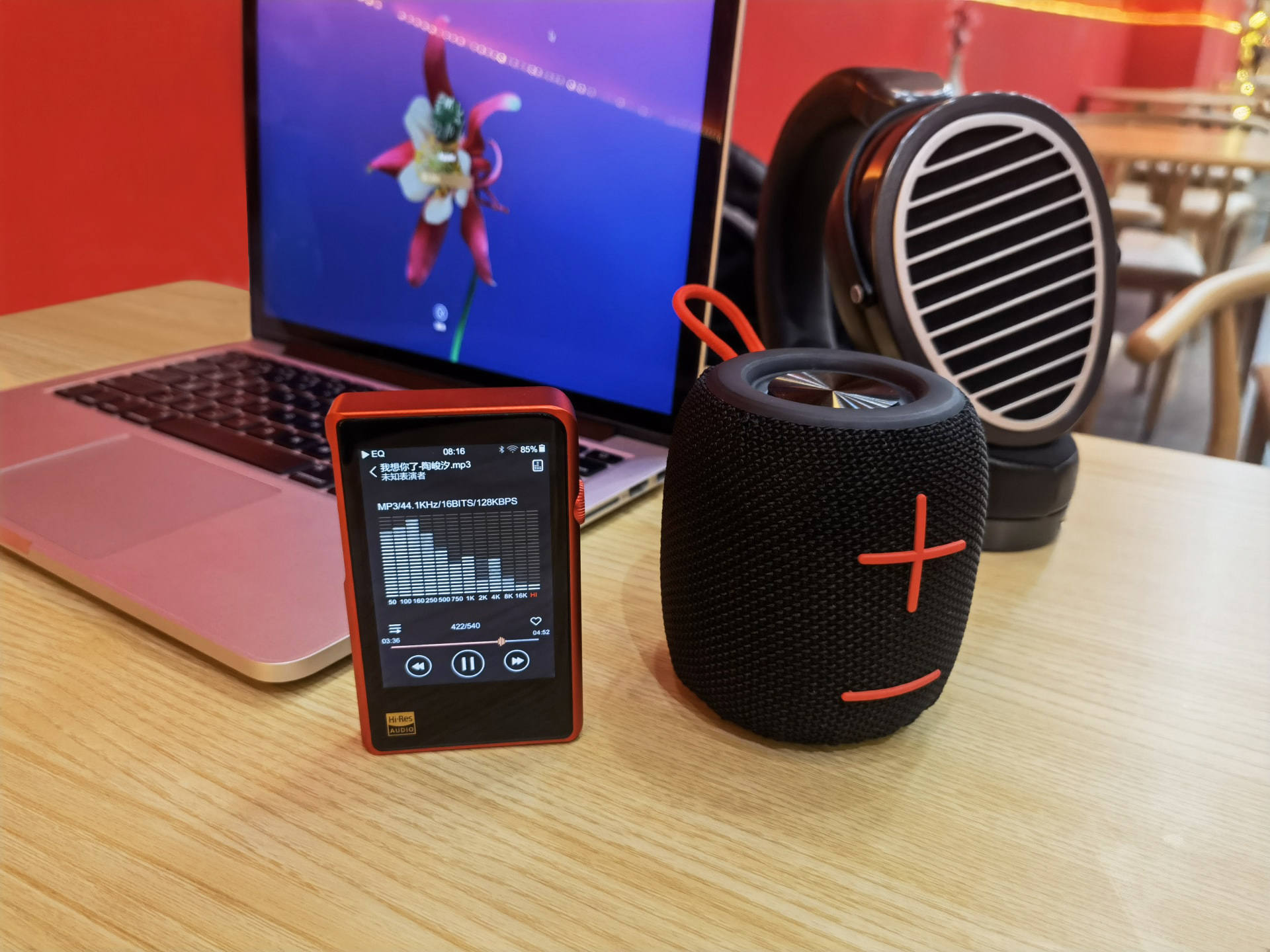入手了一款便携的低音小钢炮，Sanag M11蓝牙音箱浅谈