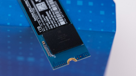 六款主流级1TB M.2 SSD横评:QLC与TLC的大乱斗