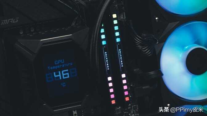 高颜实力派:海盗船 统治者铂金DDR5-5200内存