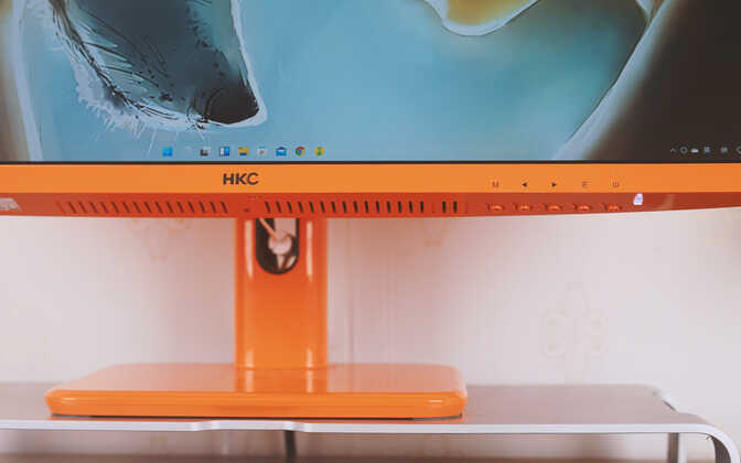 时尚焦点,外观与视觉双重享受!HKC PG27P3Q马卡龙色电竞显示器