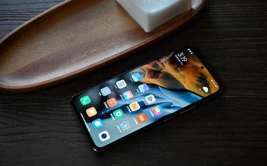 红米K50 Pro的屏幕画质到底怎么样？换壁纸后马上感受到不同