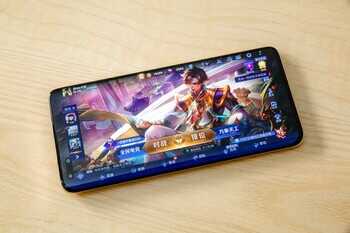 荣耀Magic4 Pro对比iPhone 13 Pro,仅凭4点让我彻底弃坑十三香