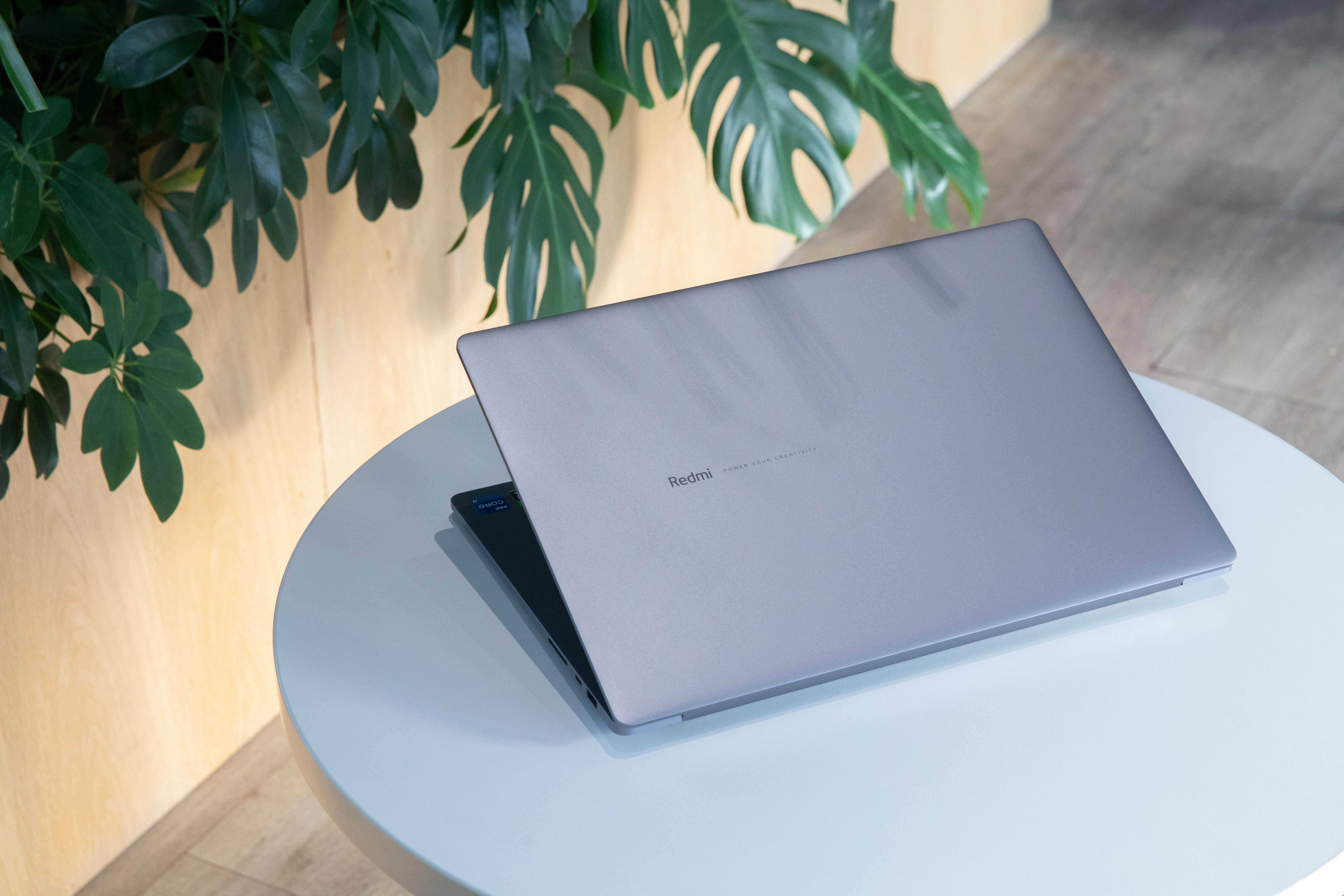 笔记本首选苹果Mac Book?电脑店老板告诉你,内行人的选择