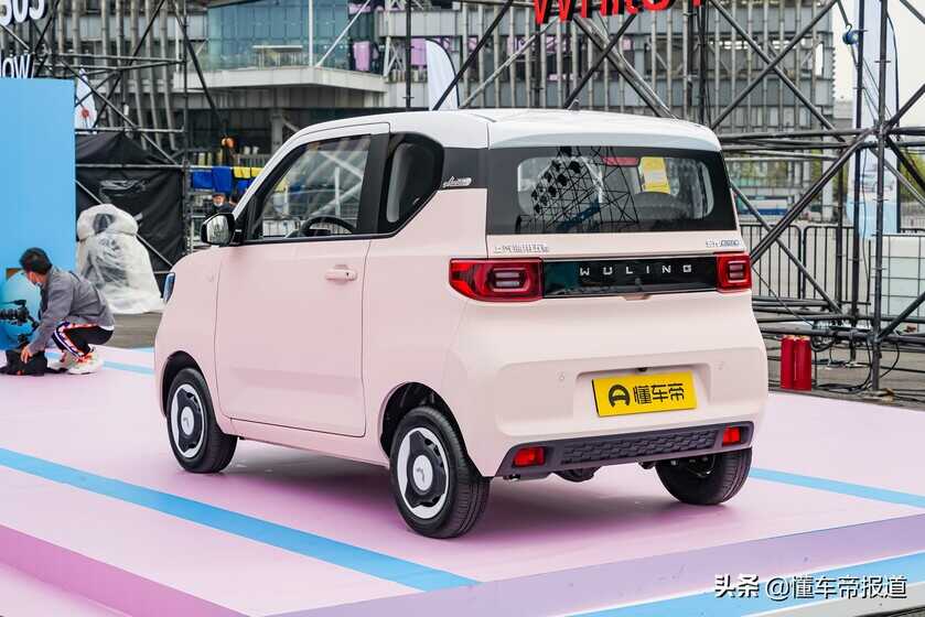 新车|低速轻快高速疲软,试驾五菱宏光MINIEV 马卡龙