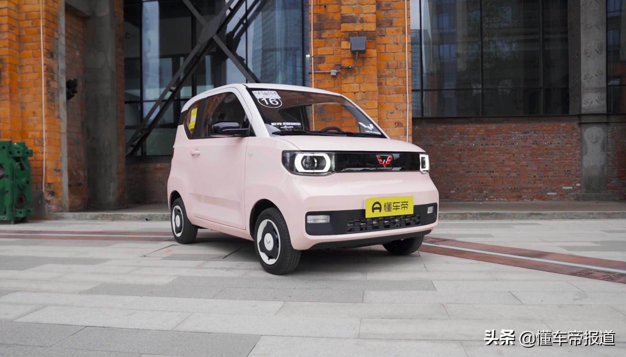 新车|低速轻快高速疲软,试驾五菱宏光MINIEV 马卡龙