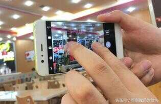 解决变焦模糊 华为P10双摄变焦就是这么任性