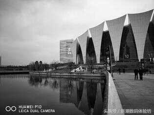 解决变焦模糊 华为P10双摄变焦就是这么任性