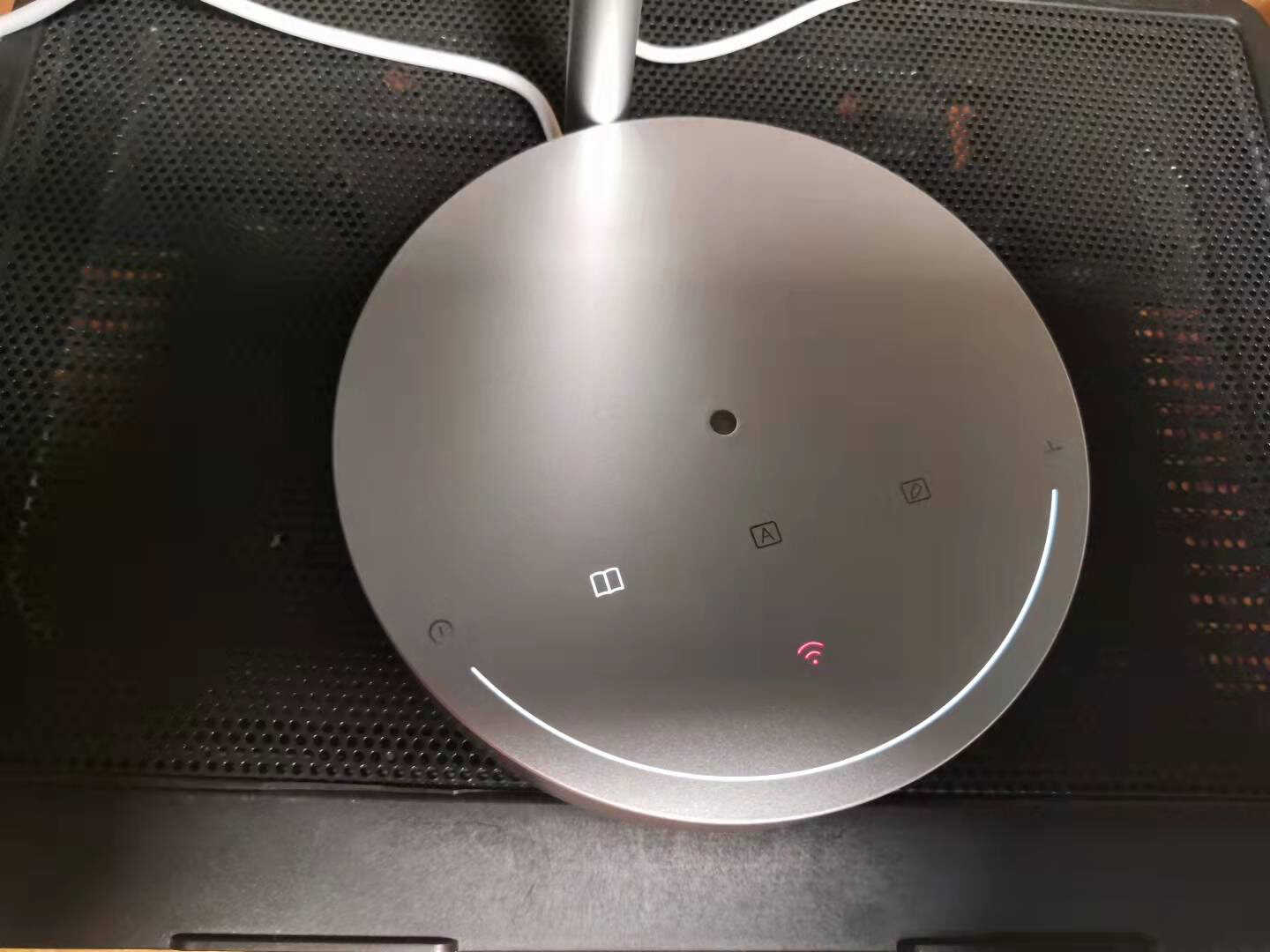 学子必备,华为智选智能台灯Pro,既节省空间又护眼