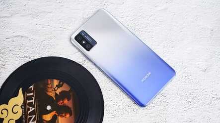 荣耀Note 20 Pro已大量备货，确定天玑9000、7.2寸巨屏，售价感人