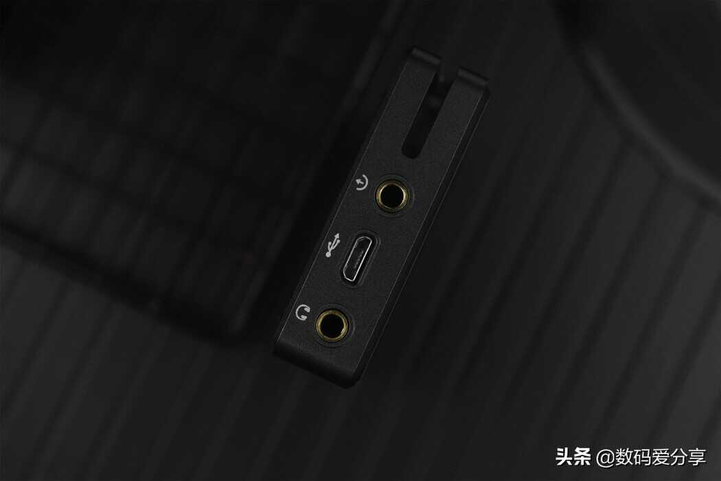 小身板,大内涵!爱国者EROS Q2体验:还原真实,让你听见好声音