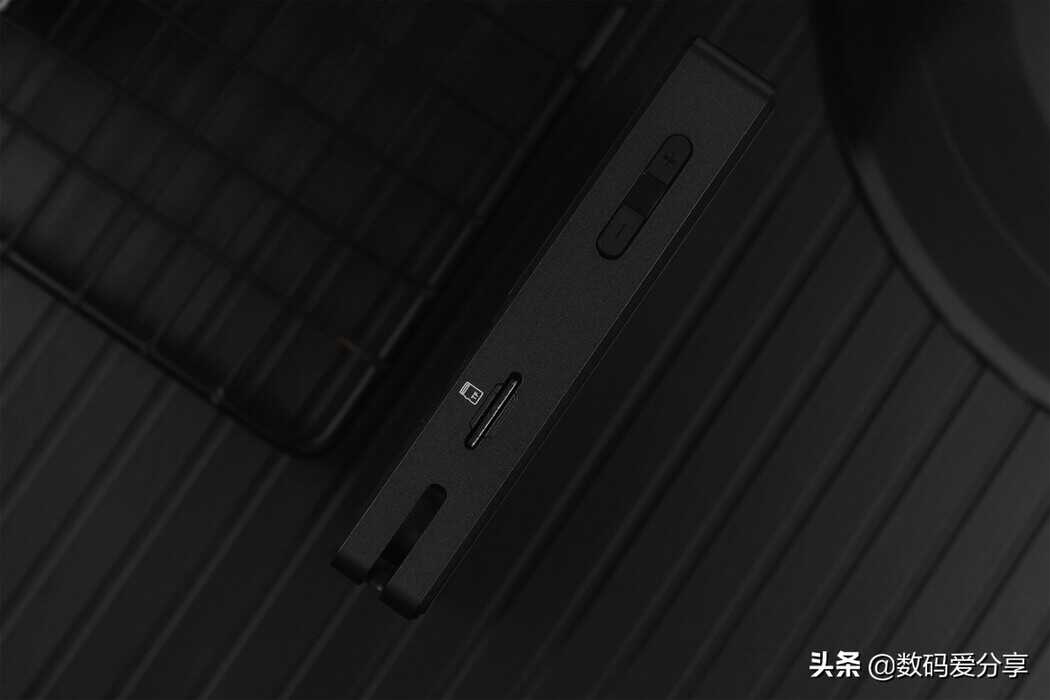 小身板,大内涵!爱国者EROS Q2体验:还原真实,让你听见好声音