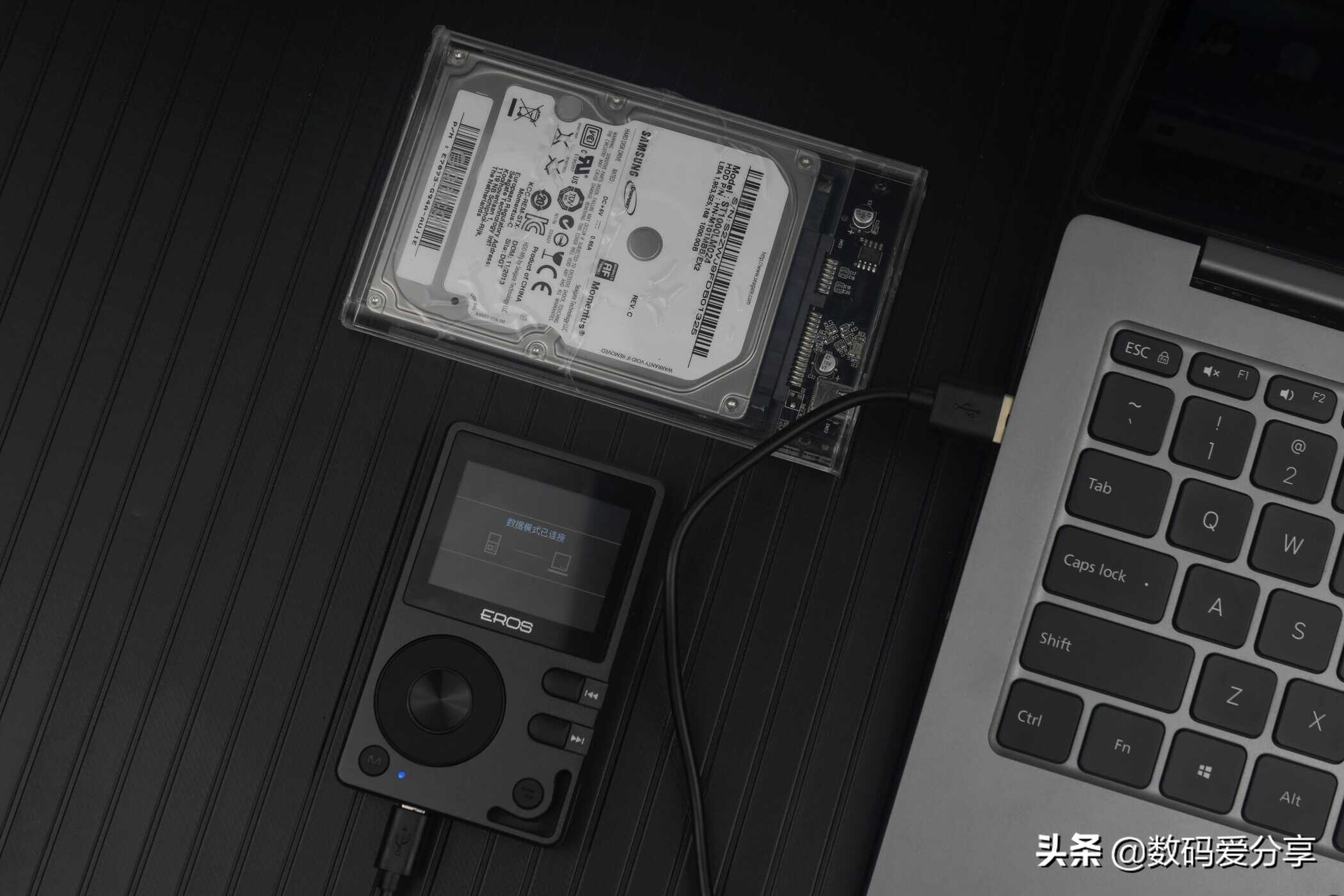 小身板,大内涵!爱国者EROS Q2体验:还原真实,让你听见好声音