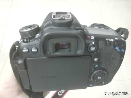单反佳能EOS 70D，入门者选择我觉得非常适合