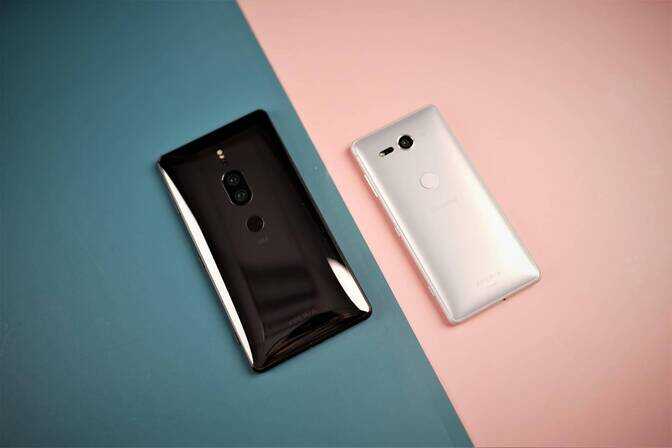 索尼Xperia XZ2 Compact测评：最后一款小屏手机 最强的小屏旗舰