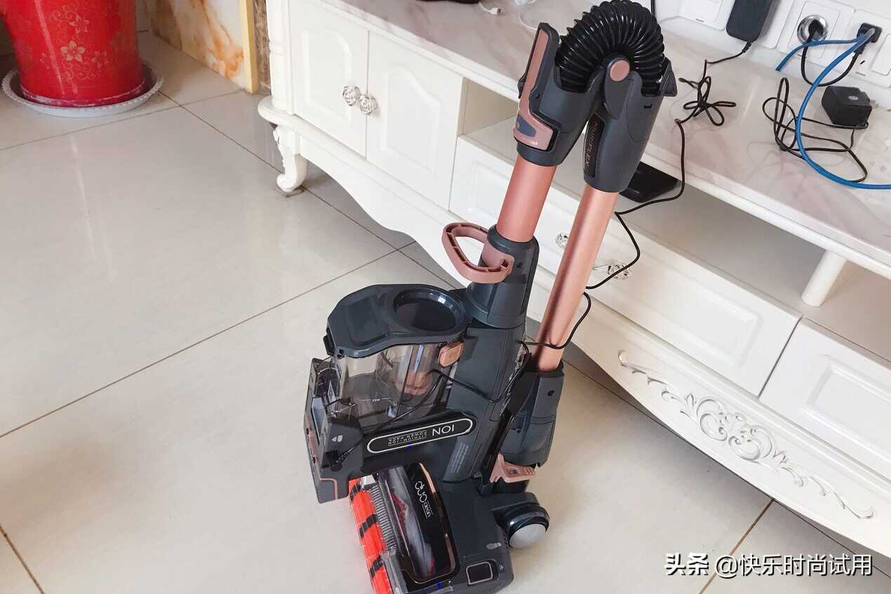Shark吸尘器怎么样,Shark可折叠少弯腰吸尘器试用介绍