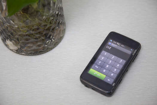 「经典手机回顾」Nokia N900：最后的Maemo系统手机