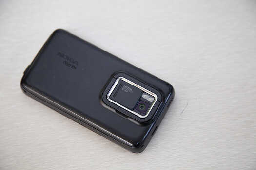 「经典手机回顾」Nokia N900：最后的Maemo系统手机