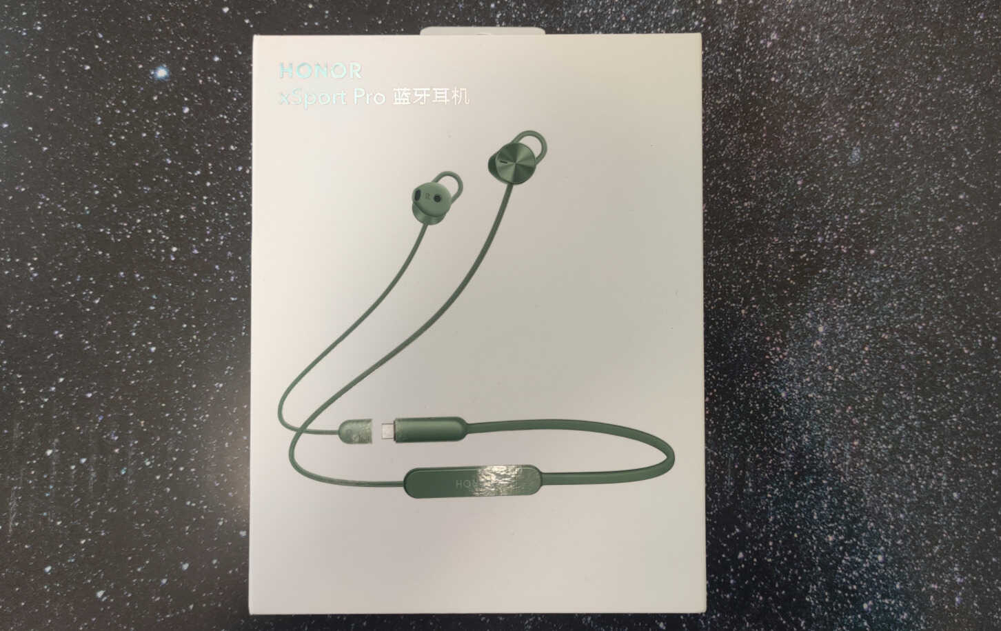 荣耀xSport Pro运动蓝牙耳机，时间见证品质，年轻人的选择
