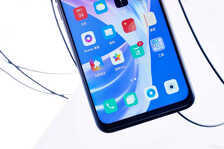 OPPO A72评测：耐看又当打的轻薄5G新选择