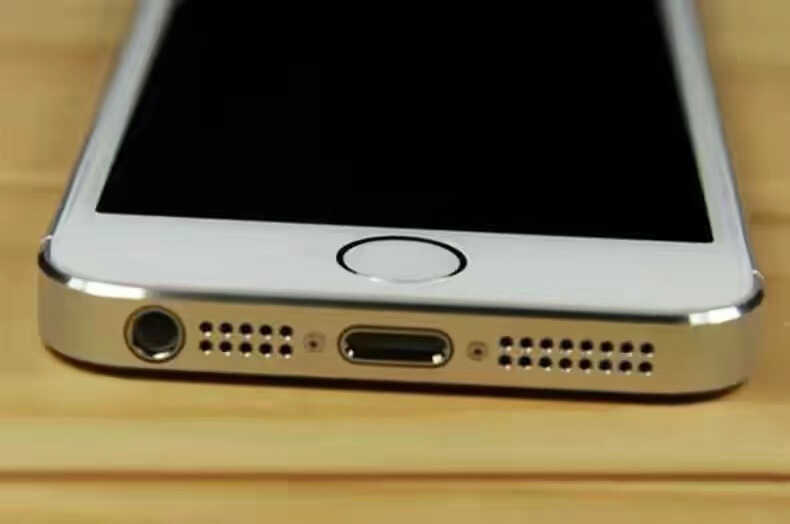 100块的iPhone 5s在2021年的今天还值得入手？