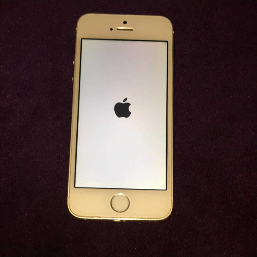 100块的iPhone 5s在2021年的今天还值得入手？