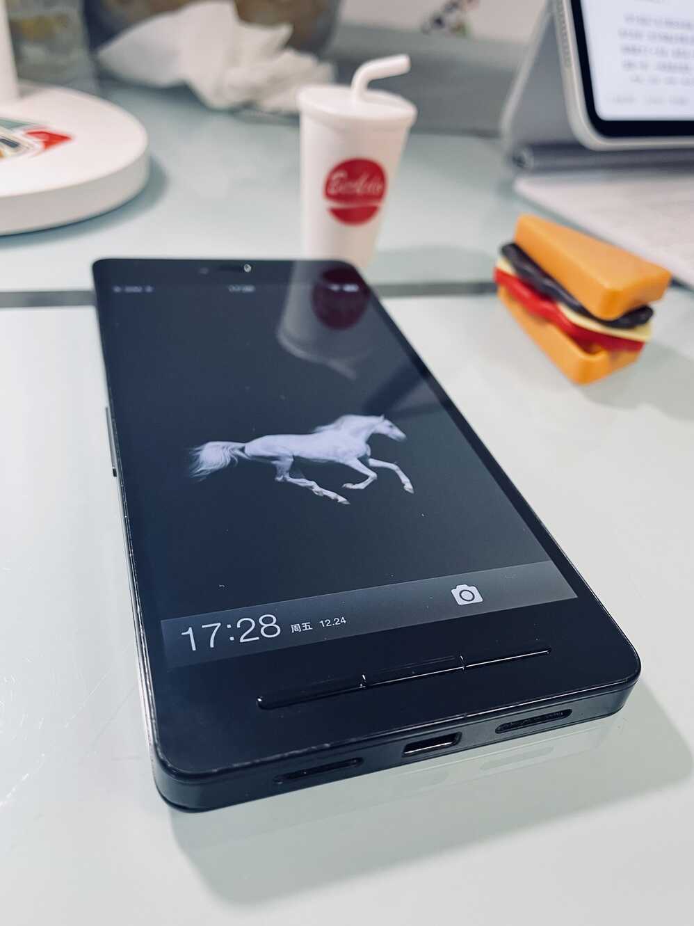 生不逢时？浅谈锤子Smartisan T1
