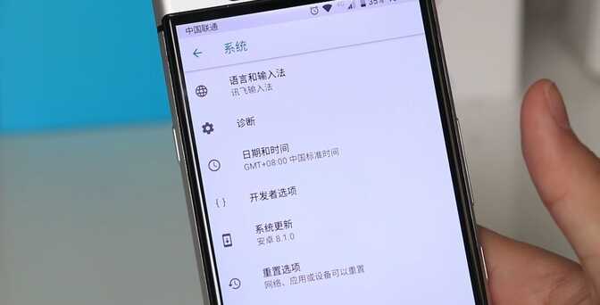 全键盘手机系列：黑莓keyone开篇之作！上手测评