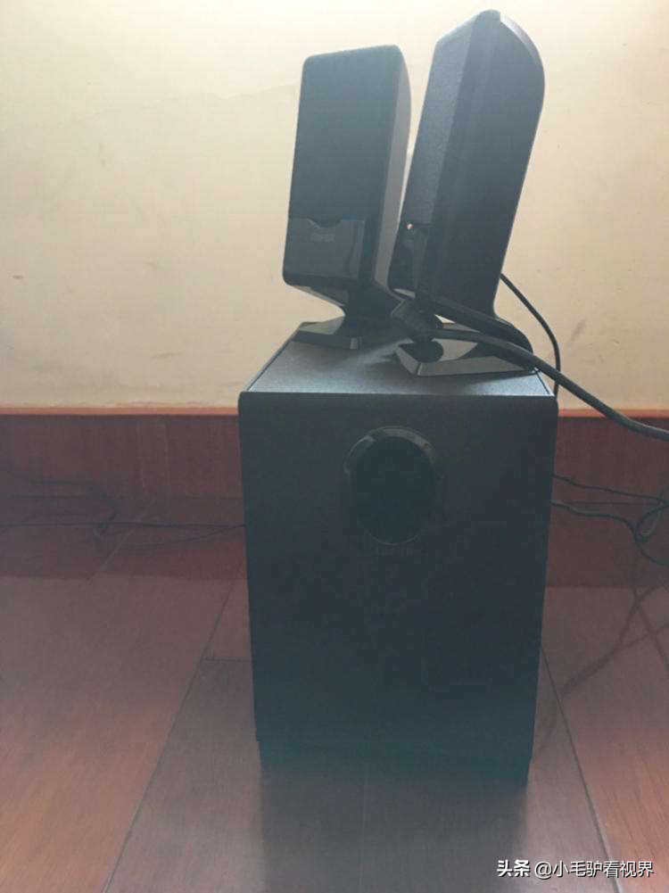 大众款漫步者R101V你会喜欢吗