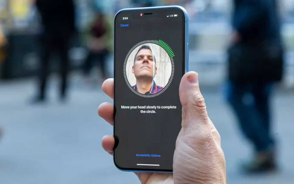 iPhone SE2 与 iPhone XR 对比：区别一览无余