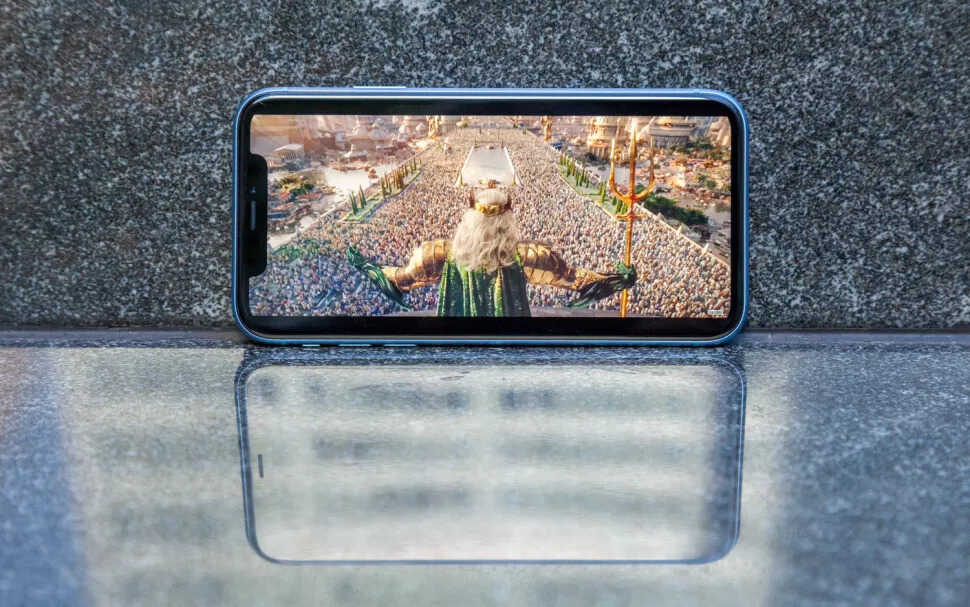 iPhone SE2 与 iPhone XR 对比：区别一览无余