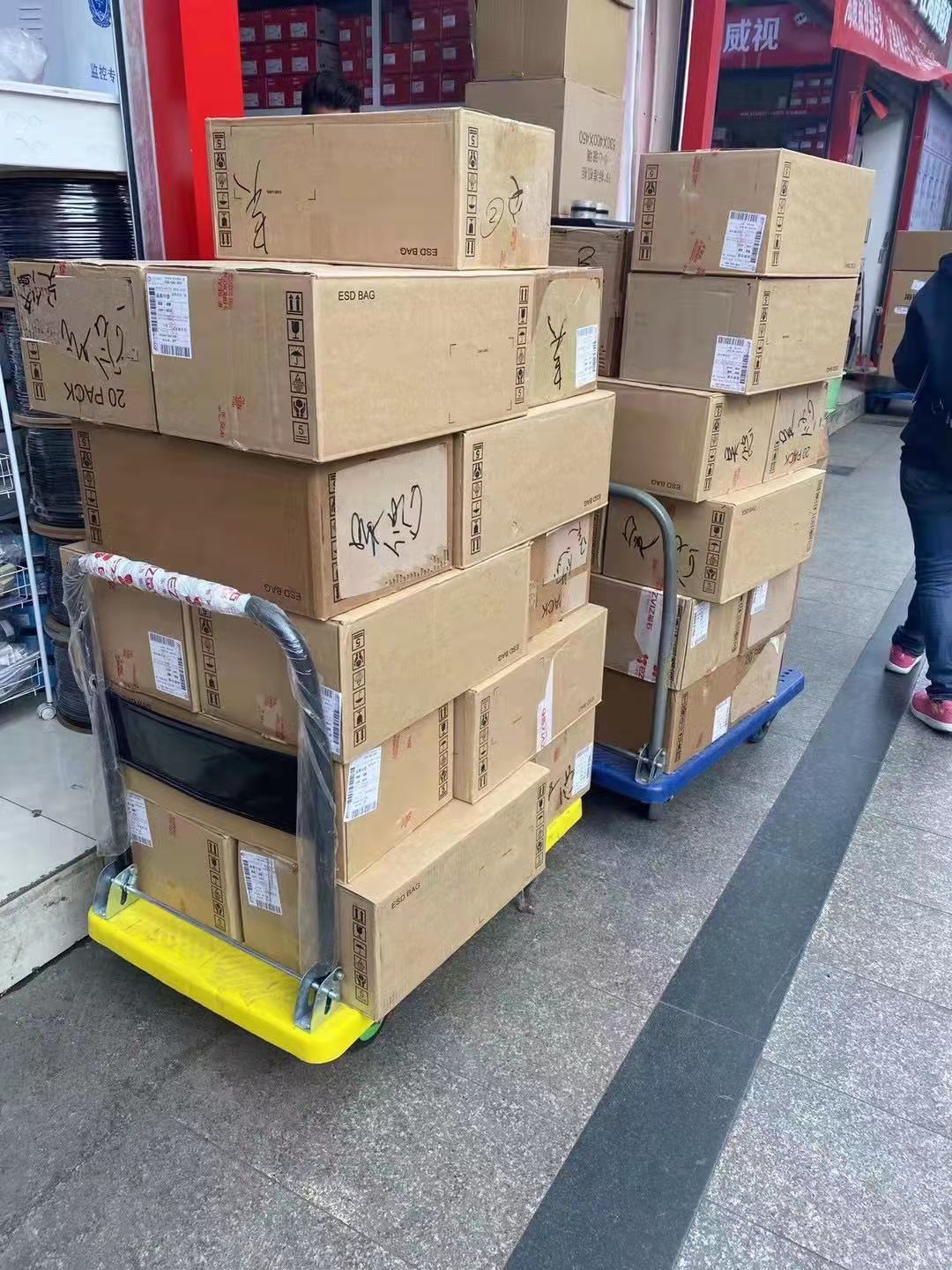 硬盘价格疯涨真相:中国区代理压货,卖家按小时涨价,有人囤货1天赚300万