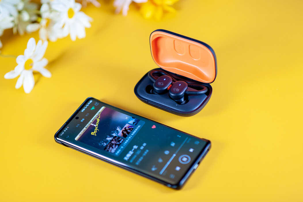 Skullcandy运动豆智能版评测体验：运动潮牌，滑雪伴侣