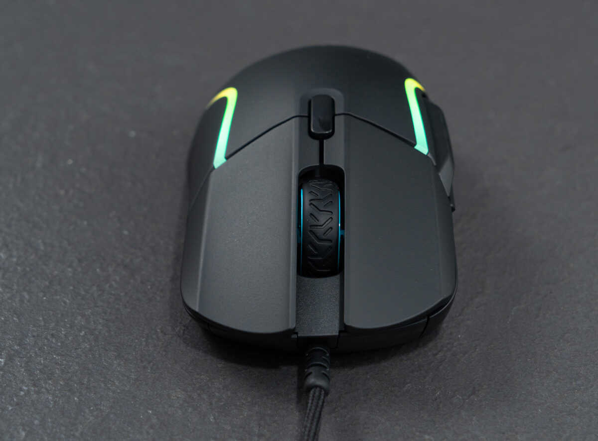轻量化全能王!赛睿Rival 5游戏鼠标评测