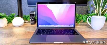 新款13寸苹果MacBook Pro就是好，搭载最新版M2处理器，果粉点赞