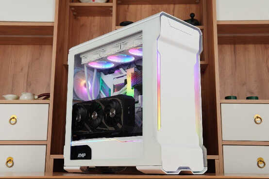 新的一年新的归来,追风者(PHANTEKS) PK518幻影白新色鉴赏