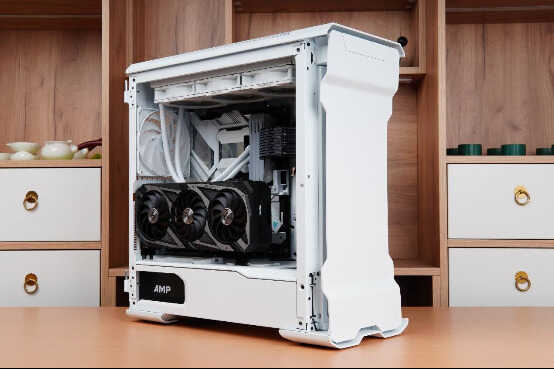 新的一年新的归来,追风者(PHANTEKS) PK518幻影白新色鉴赏