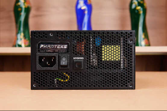 新的一年新的归来,追风者(PHANTEKS) PK518幻影白新色鉴赏