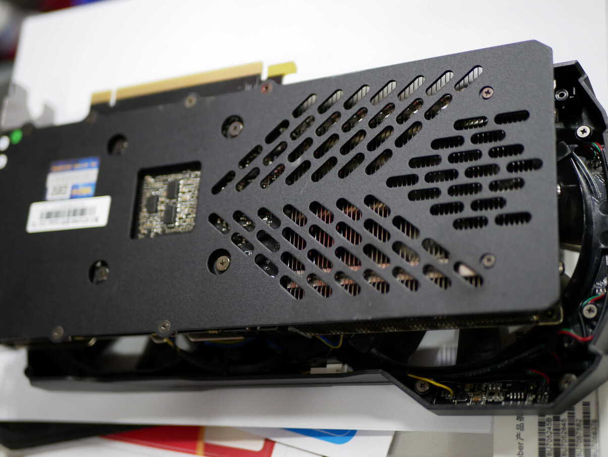 翔升RTX3060战神简评:处境尴尬的RTX30系甜品级显卡