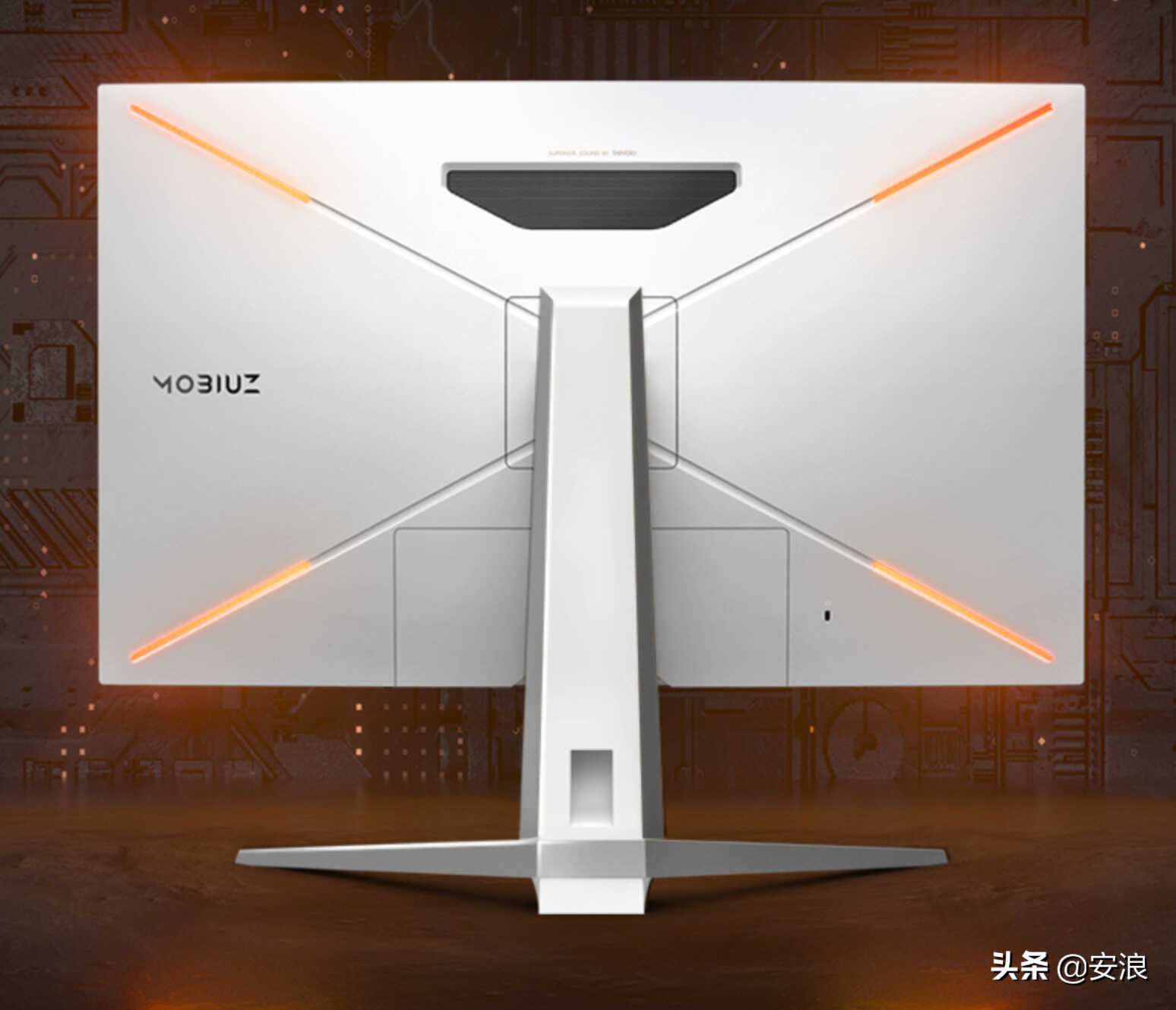 明基终于出了一款让我满意的高颜值显示器:32英寸EX3210U 4K 144Hz