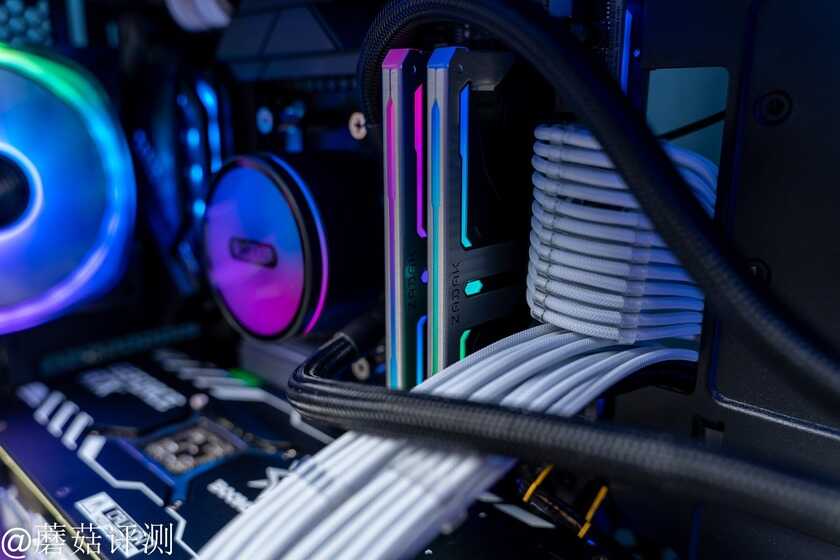 用料厚道,速度超快!威刚XPG翼龙S70固态硬盘PCIe4.0 测试
