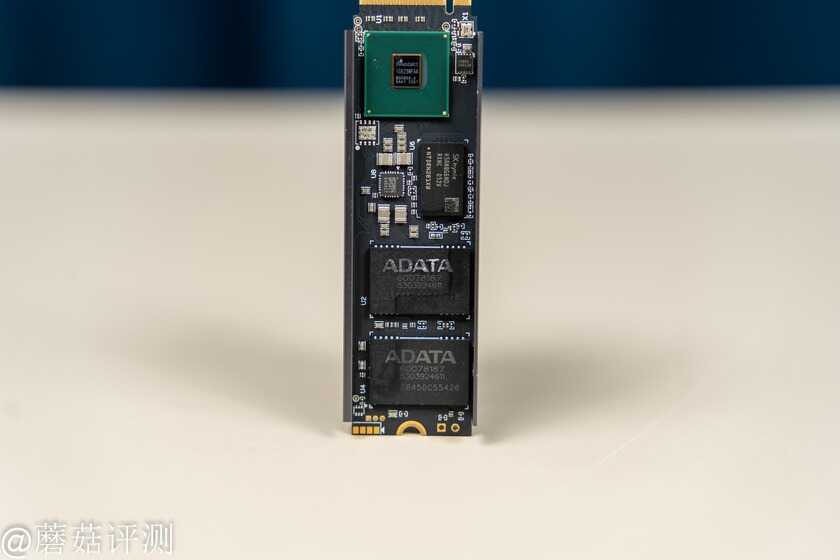 用料厚道,速度超快!威刚XPG翼龙S70固态硬盘PCIe4.0 测试