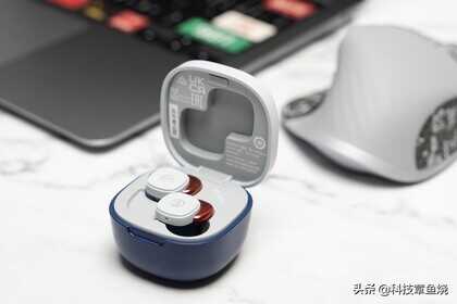 铁三角SQ1TW真无线耳机，给美好再加块“小方糖”