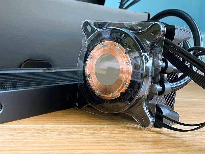 电脑CPU用的高端水冷散热器是贵有所值吗?微星S360开箱拆解